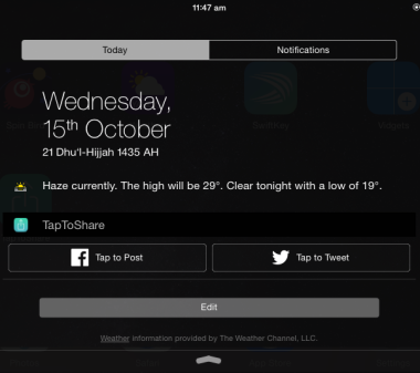 Post to Facebook, Twitter via Notification Center