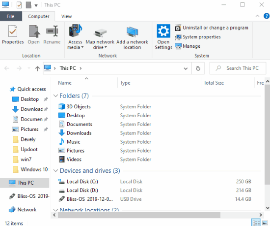 Toggle Dark Theme with a Single Click on Windows 10